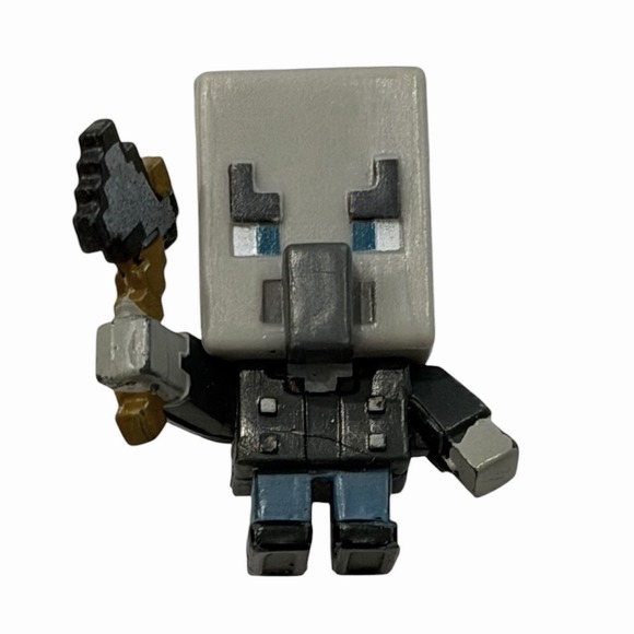 Source Unknown Other - Minecraft Mini-Figures 1" Vindicator Pillager Villager Figure